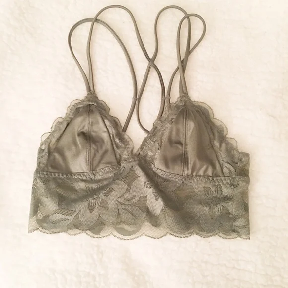 🎉HP🎉 VS Pink • Bralette Bundle